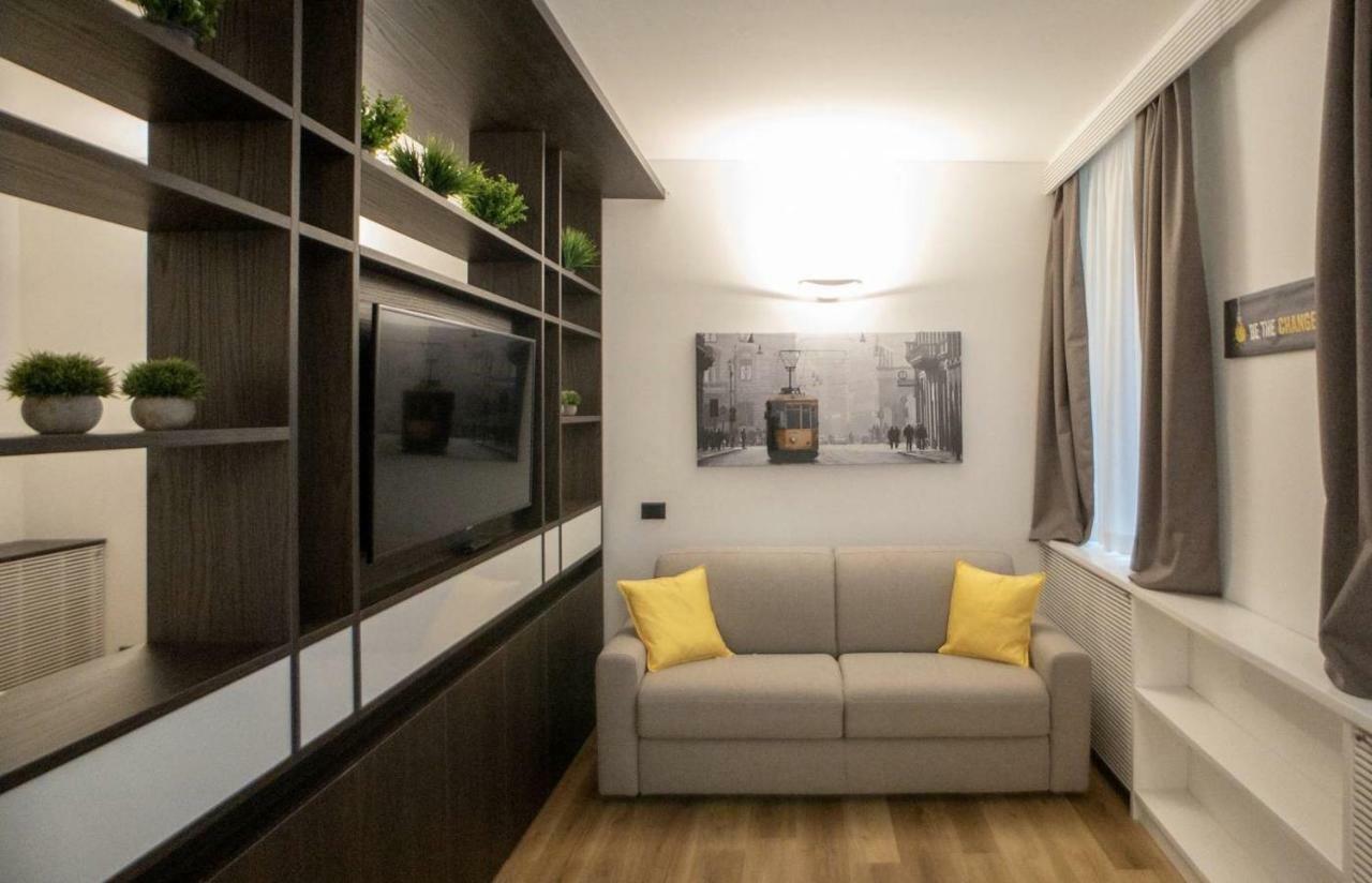 Madonnina Apartment Милано Екстериор снимка